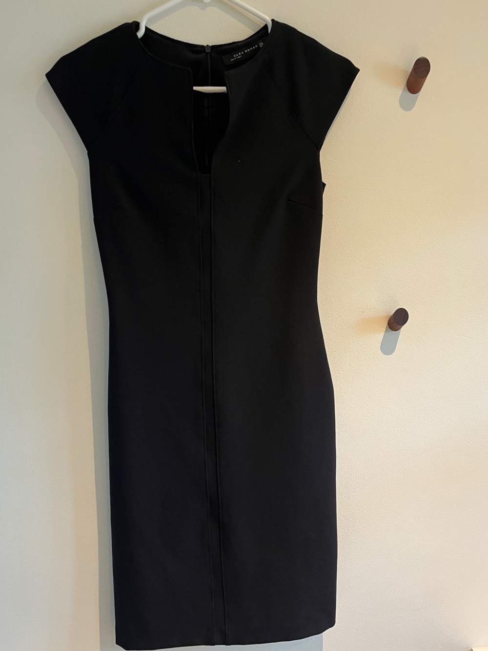Zara Black Cap Sleeve Tailored Sheath Midi Dress - XS